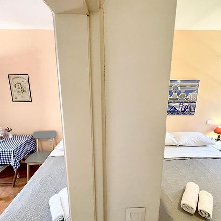 Asterias Mini Coastal Apartments 페리볼로스 외부 사진